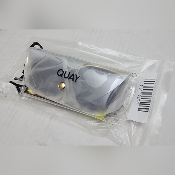 Quay Women's Modern Level Up Square Sunglasses - Picture 8 of 8